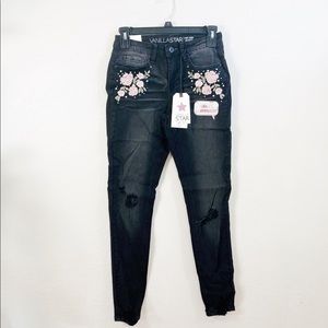 Embroidered Flower Mid Rise Skinny Distressed Jean